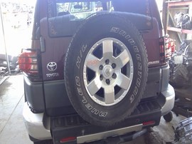 2007 TOYOTA FJ CRUISER, BURGUNDY, 4.0L, 4WD, AT.  Z25028